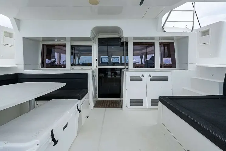 Charter Yacht SOMEWHERE - Lagoon 450F - 4 Cabins - Nassau - Exumas - Bahamas