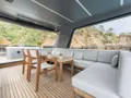BEYEFENDI H Falcon 27m - flybridge seating and dining BEYEFENDI H Falcon 27m - flybridge seating and dining