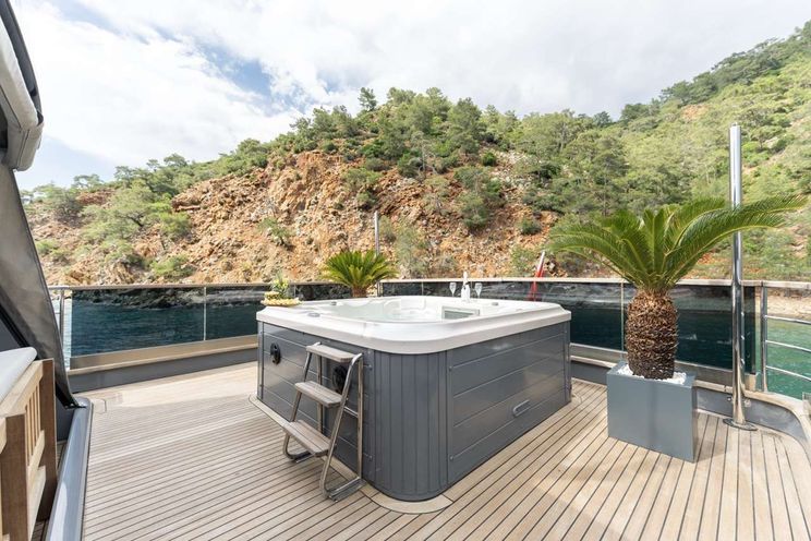 Charter Yacht BEYEFENDI H - Falcon 27m - 4 Cabins - Bodrum - Marmaris - Gocek - Turkey