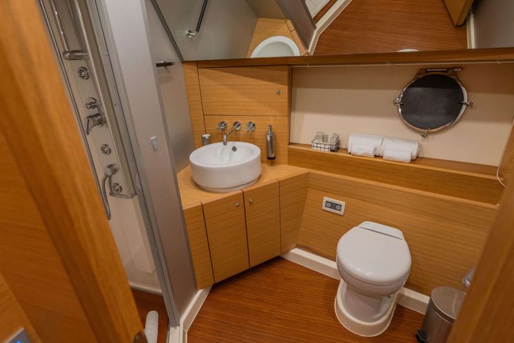 Charter Yacht GYNAH - Aicon 60 - 3 Cabins - Palermo - Sicily - Lipari - Aeolian Islands - Italy