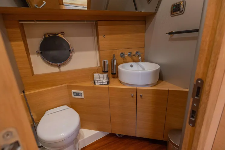 Charter Yacht GYNAH - Aicon 60 - 3 Cabins - Palermo - Sicily - Lipari - Aeolian Islands - Italy