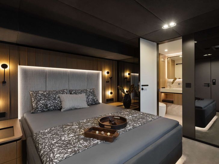 MATTEA Sunreef 80 Power - VIP cabin cabin MATTEA Sunreef 80 Power - VIP cabin cabin