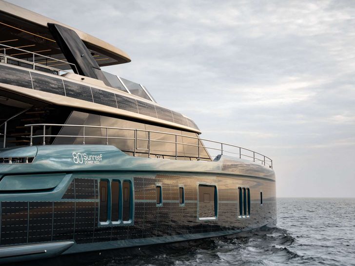 MATTEA Sunreef 80 Power - side hull MATTEA Sunreef 80 Power - side hull