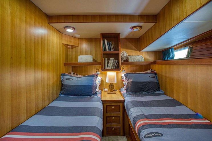 Charter Yacht WHAT'S NEXT - Marlow 74 - 3 Cabins - Newport - Nantucket - Martha's Vineyard - New England - USA