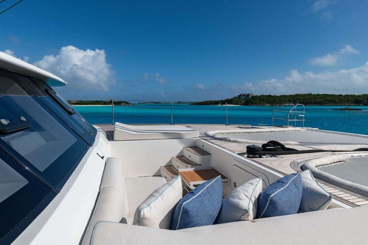 Charter Yacht INDABLUE - Sunreef 74 - 3 Cabins - Nassau - Exumas - Bahamas
