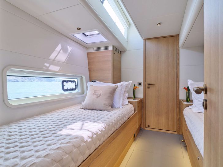 N.ICE Custom 18m - twin cabin N.ICE Custom 18m - twin cabin