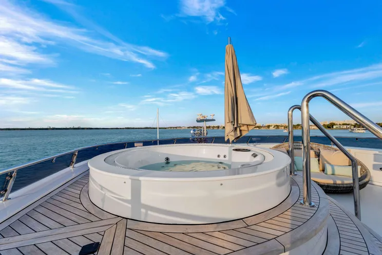 Charter Yacht SWEET CAROLINE II - Trinity 165 - 7 Cabins - Nassau - Exumas - Bahamas