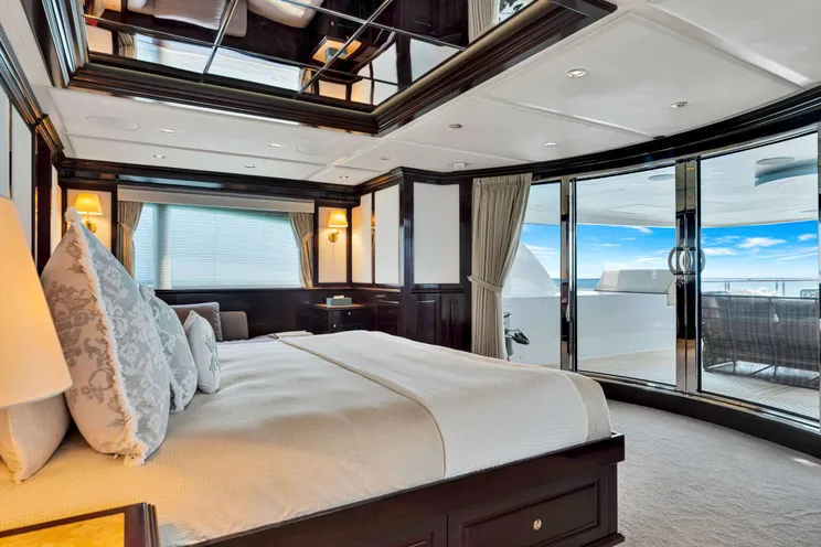 Charter Yacht SWEET CAROLINE II - Trinity 165 - 7 Cabins - Nassau - Exumas - Bahamas