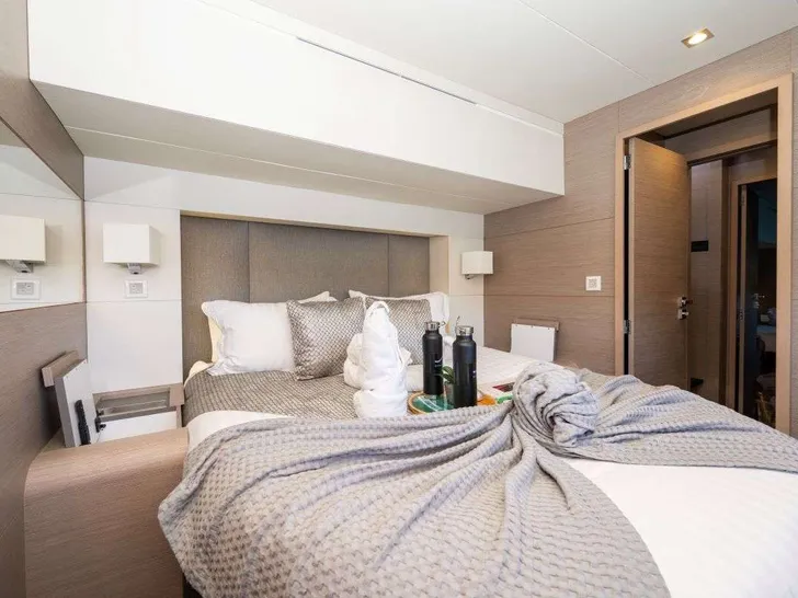 LYRA Fountaine Pajot Alegria 67 - master cabin LYRA Fountaine Pajot Alegria 67 - master cabin