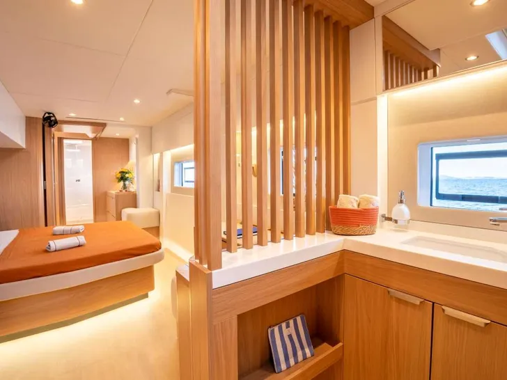 ENDEAVOUR Bali 5.8 - master cabin other angle ENDEAVOUR Bali 5.8 - master cabin other angle