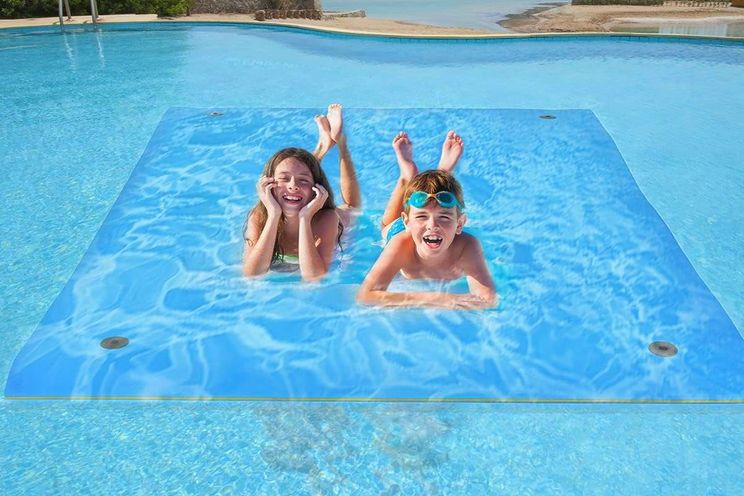 Charter Yacht ENDEAVOUR - Bali 5.8 - 5 Cabins - Naples - Capri - Positano - Amalfi Coast - Italy