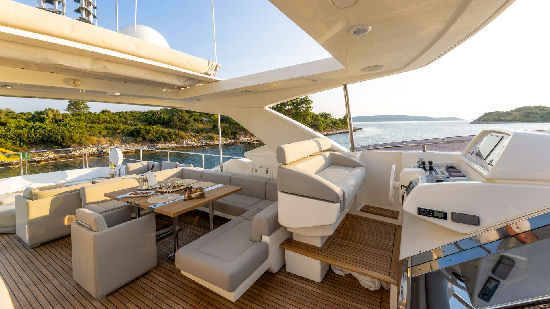 Charter Yacht MORNING STAR - Ferretti Custom Line 100 - 5 Cabins - Herceg Novi - Kotor - Tivat - Budva - Montenegro - Croatia