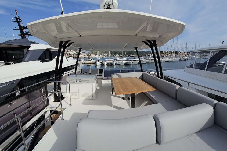 Charter Yacht DIAMOND SI - Jeanneau Prestige M48 - 4 Cabins - Rogoznica - Split - Dubrovnik - Hvar - Croatia