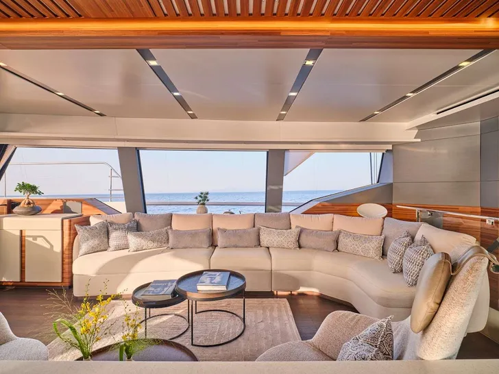 ALINA Fountaine Pajot Power 80 - main saloon seating ALINA Fountaine Pajot Power 80 - main saloon seating