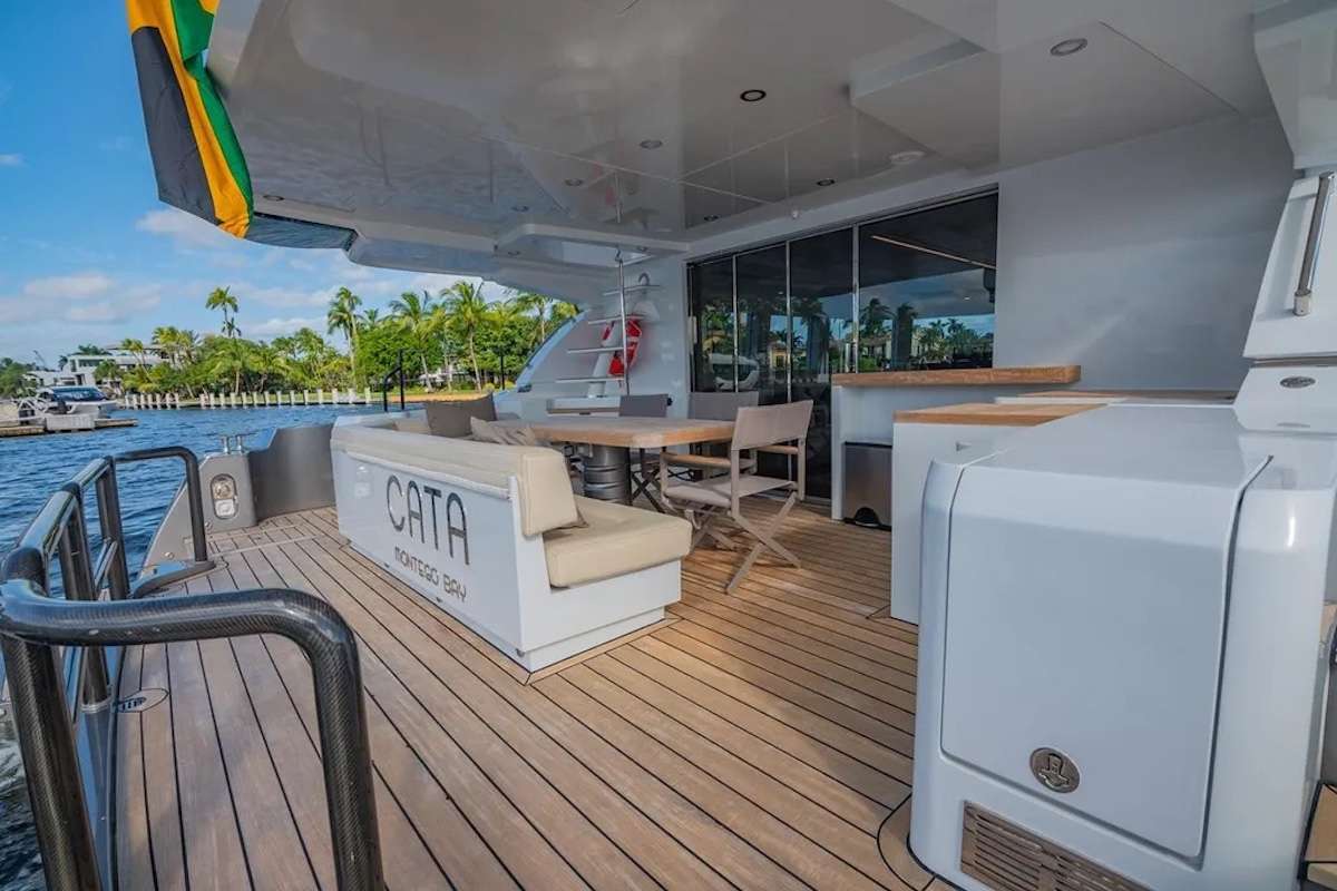 Charter Yacht CATA - Nishii 54 - 2 Cabins - Nassau - Exumas - Bahamas
