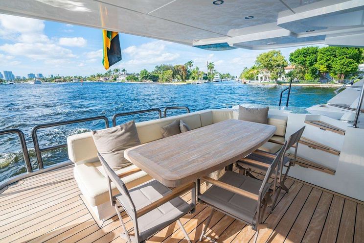 Charter Yacht CATA - Nishii 54 - 2 Cabins - Nassau - Exumas - Bahamas