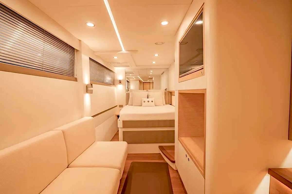 Charter Yacht CATA - Nishii 54 - 2 Cabins - Nassau - Exumas - Bahamas