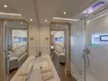 SAPPHIRE Fountaine Pajot Alegria 67 - master cabin bathroom SAPPHIRE Fountaine Pajot Alegria 67 - master cabin bathroom