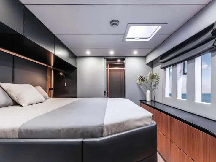 OYA Sunreef 60 - master cabin OYA Sunreef 60 - master cabin