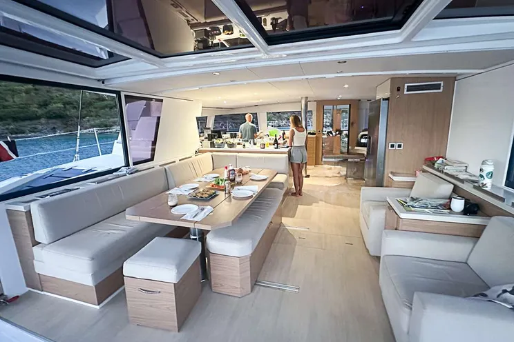 Charter Yacht CHILLIN' HUT - Bali 5.4 - 4 Cabins - Tortola - Anegada - Virgin Gorda - BVI - Caribbean