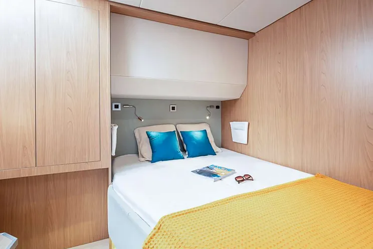 Charter Yacht CHILLIN' HUT - Bali 5.4 - 4 Cabins - Tortola - Anegada - Virgin Gorda - BVI - Caribbean