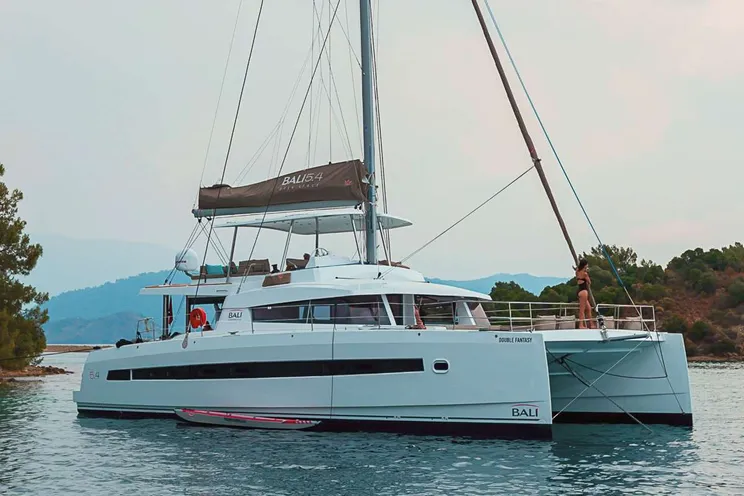Charter Yacht CHILLIN' HUT - Bali 5.4 - 4 Cabins - Tortola - Anegada - Virgin Gorda - BVI - Caribbean