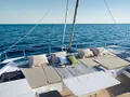 CHILLIN' HUT Bali 5.4 - foredeck bronzing area CHILLIN' HUT Bali 5.4 - foredeck bronzing area