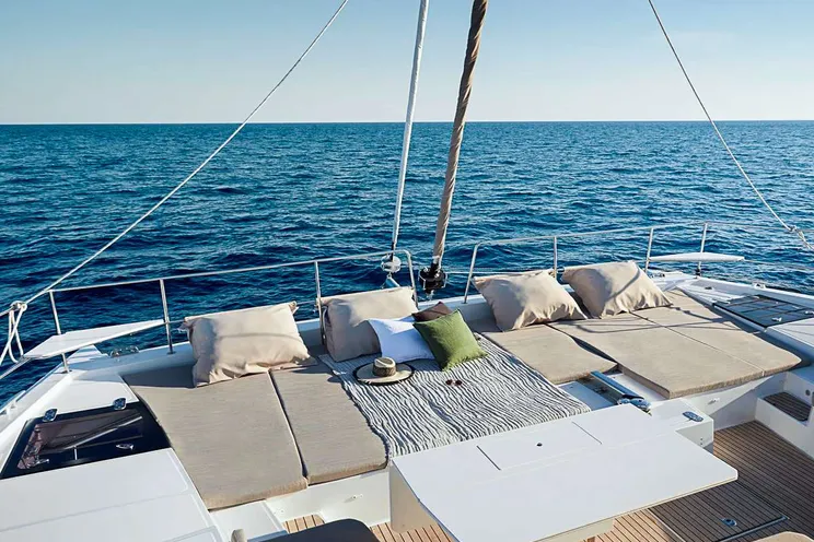 Charter Yacht CHILLIN' HUT - Bali 5.4 - 4 Cabins - Tortola - Anegada - Virgin Gorda - BVI - Caribbean