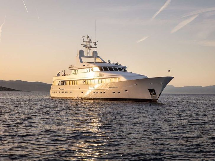 KASSANDRA Feadship 47m - anchored KASSANDRA Feadship 47m - anchored