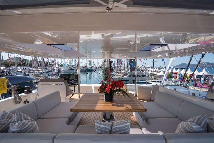 Charter Yacht ANKAWER VI - Sunreef 70 - 4 Cabins - Nassau - Exumas - Bahamas