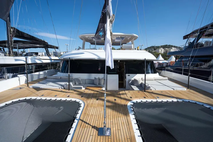 Charter Yacht ANKAWER VI - Sunreef 70 - 4 Cabins - Nassau - Exumas - Bahamas