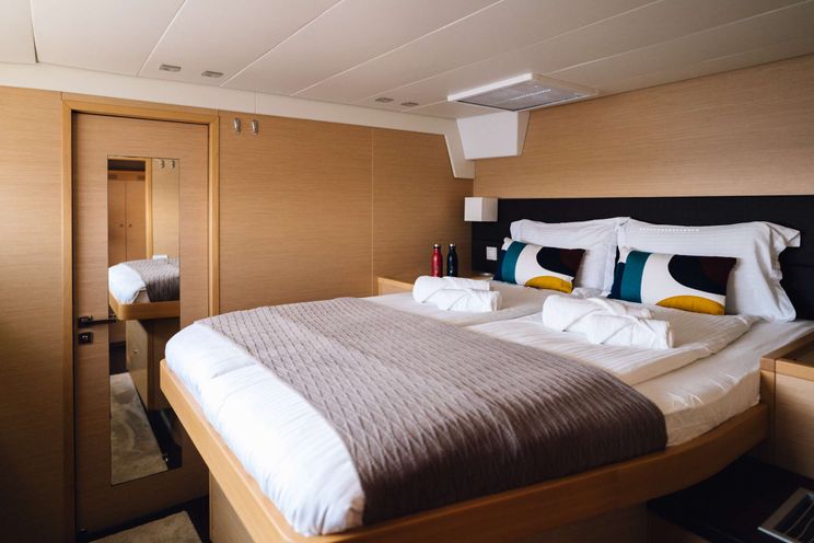 Charter Yacht BAZA - Lagoon 560 - 3 Cabins - Split - Dubrovnik - Hvar - Croatia