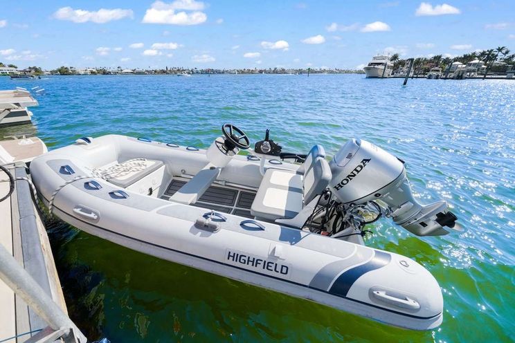 Charter Yacht HALCYON - Fountaine Pajot Aura 51 - 4 Cabins - Tortola - Anegada - Virgin Gorda - BVI - Caribbean