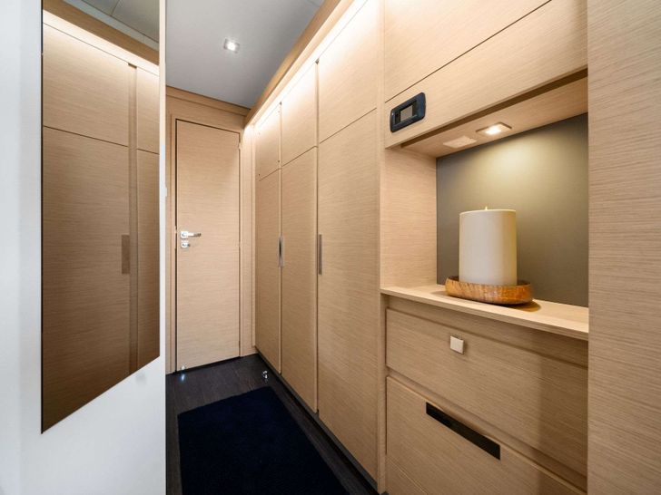 HALCYON Fountaine Pajot Aura 51 - master cabin closet HALCYON Fountaine Pajot Aura 51 - master cabin closet