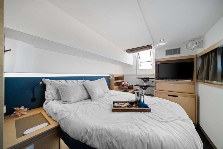 Charter Yacht HALCYON - Fountaine Pajot Aura 51 - 4 Cabins - Tortola - Anegada - Virgin Gorda - BVI - Caribbean