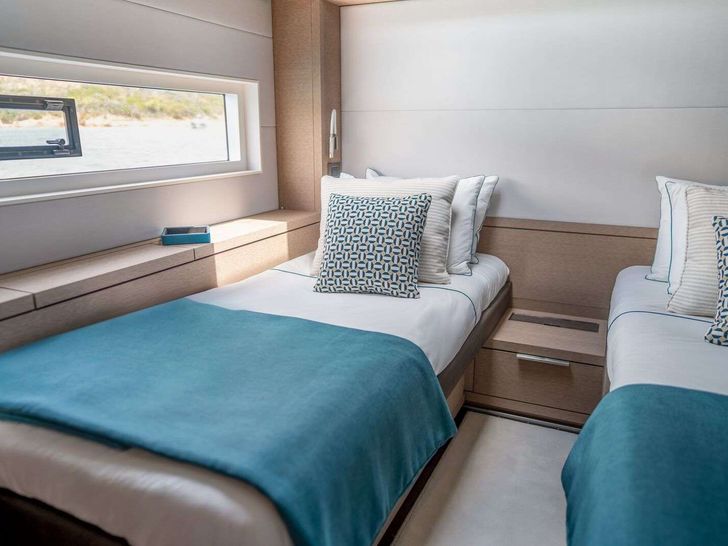 SPIRIT OF PONANT Lagoon Seventy 7 - twin cabin SPIRIT OF PONANT Lagoon Seventy 7 - twin cabin