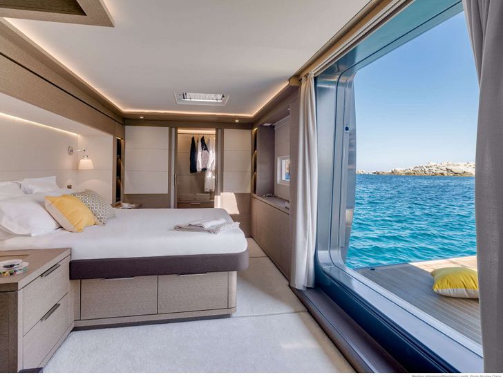 LA DÉSIRADE Lagoon Seventy 7 - master cabin balcony LA DÉSIRADE Lagoon Seventy 7 - master cabin balcony