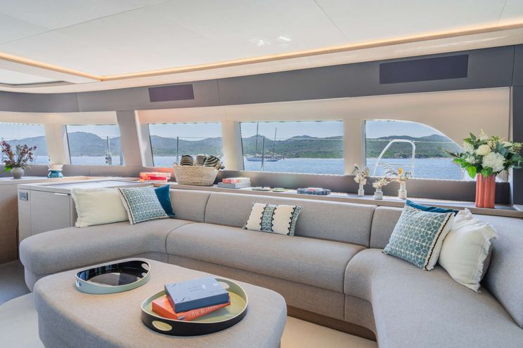 Charter Yacht LA DÉSIRADE - Lagoon Seventy 7 - 4 Cabins - Bonifacio - Ajaccio - Corsica