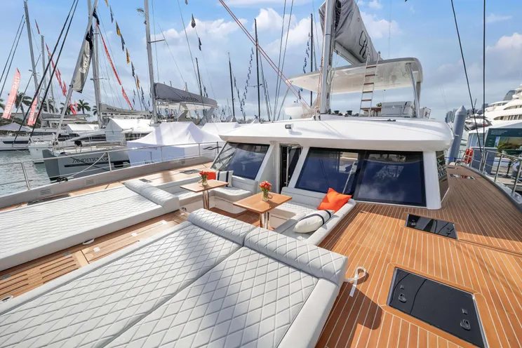 Charter Yacht RUMRUNNER - Seaview 59 - 5 Cabins - Tortola - Anegada - Virgin Gorda - BVI - Caribbean