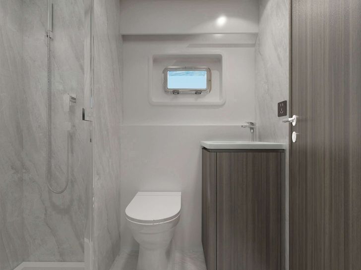 RUMRUNNER Seaview 69 - cabin 2 bathroom RUMRUNNER Seaview 69 - cabin 2 bathroom