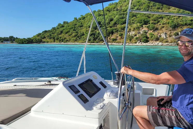 Charter Yacht NEON MOON - Lagoon 450 - 3 Cabins - Tortola - Anegada - Virgin Gorda - BVI - Caribbean