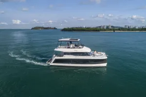 FASCHING - Fountaine Pajot MY5 - 3 Cabins - Drowned Cayes - Goff's Caye - St. George`s Caye - Belize FASCHING - Fountaine Pajot MY5 - 3 Cabins - Drowned Cayes - Goff's Caye - St. George`s Caye - Belize