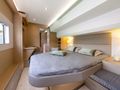 FASCHING Fountaine Pajot MY5 - master cabin bed FASCHING Fountaine Pajot MY5 - master cabin bed