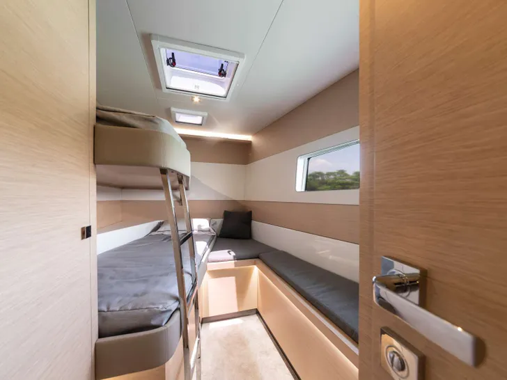 FASCHING Fountaine Pajot MY5 - twin cabin FASCHING Fountaine Pajot MY5 - twin cabin