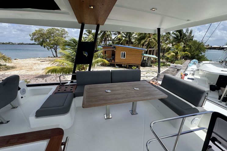 Charter Yacht FASCHING - Fountaine Pajot MY5 - 3 Cabins - Drowned Cayes - Goff's Caye - St. George`s Caye - Belize