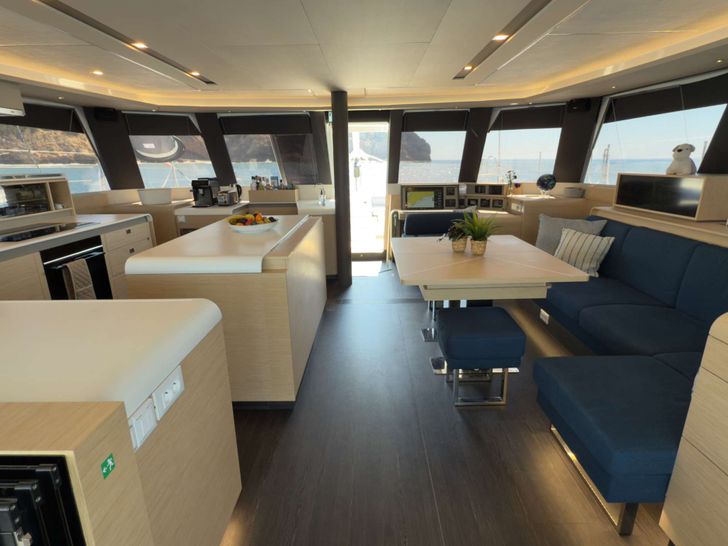 CATALYST Fountaine Pajot Samana 59 - interior CATALYST Fountaine Pajot Samana 59 - interior
