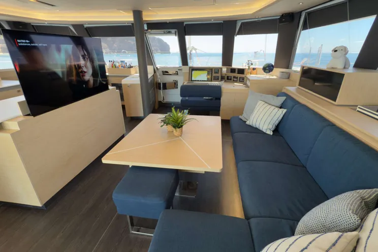 Charter Yacht CATALYST - Fountaine Pajot Samana 59 - 4 Cabins - Nassau - Exumas - Eleuthera - Bahamas