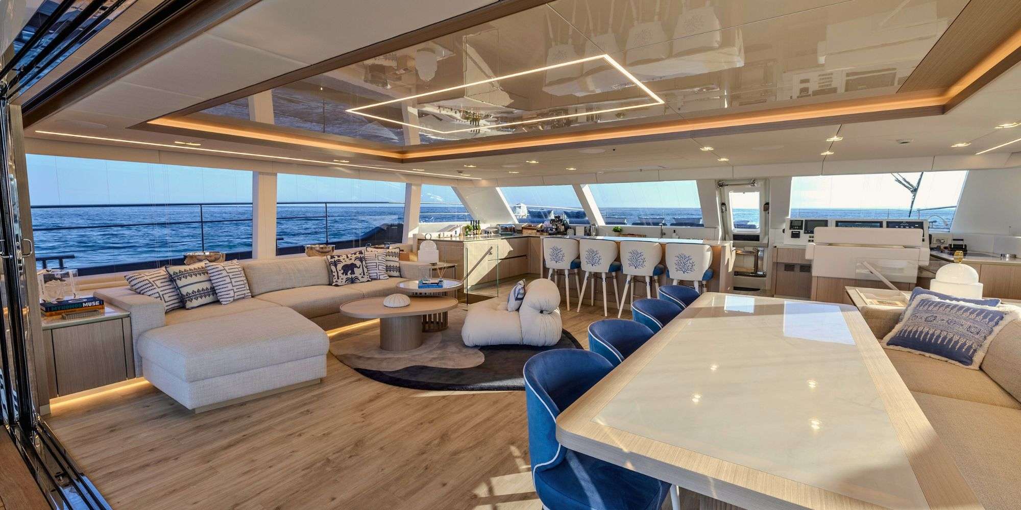 Charter Yacht TESNI - Sunreef 80 Power Eco - 4 Cabins - Tortola - Virgin Gorda - Anegada - British Virgin Islands