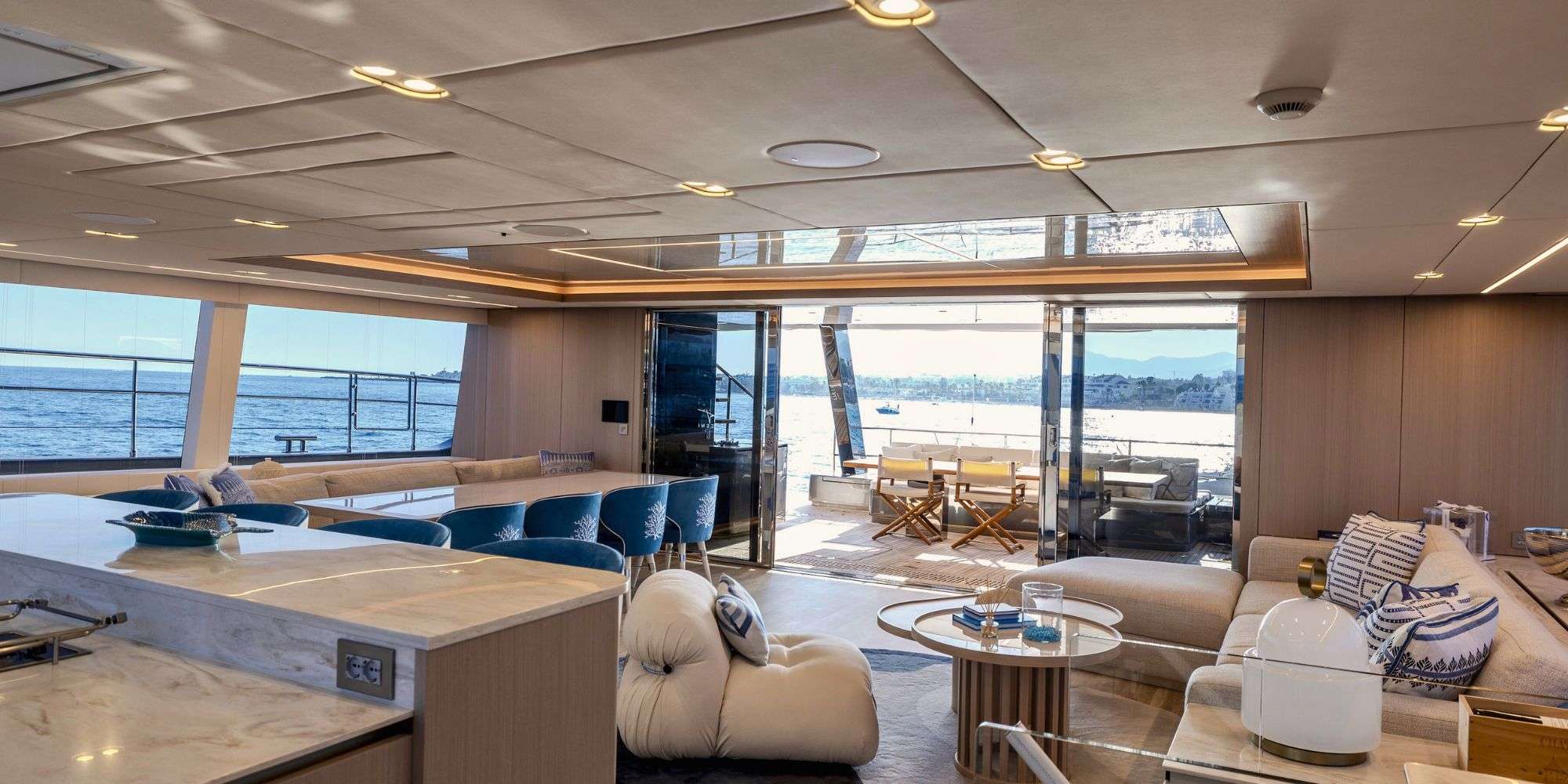 Charter Yacht TESNI - Sunreef 80 Power Eco - 4 Cabins - Tortola - Virgin Gorda - Anegada - British Virgin Islands