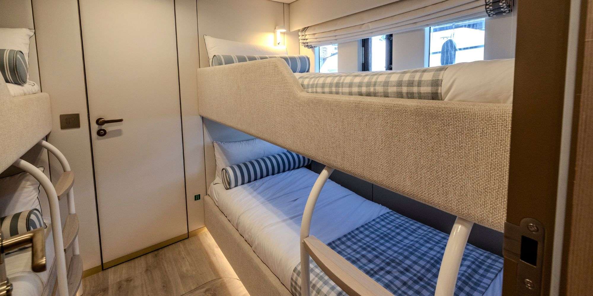 Charter Yacht TESNI - Sunreef 80 Power Eco - 4 Cabins - Tortola - Virgin Gorda - Anegada - British Virgin Islands